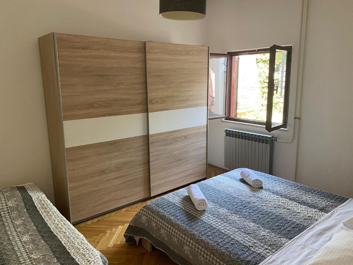Apartmani Ana Borovac Фунтана Екстер'єр фото
