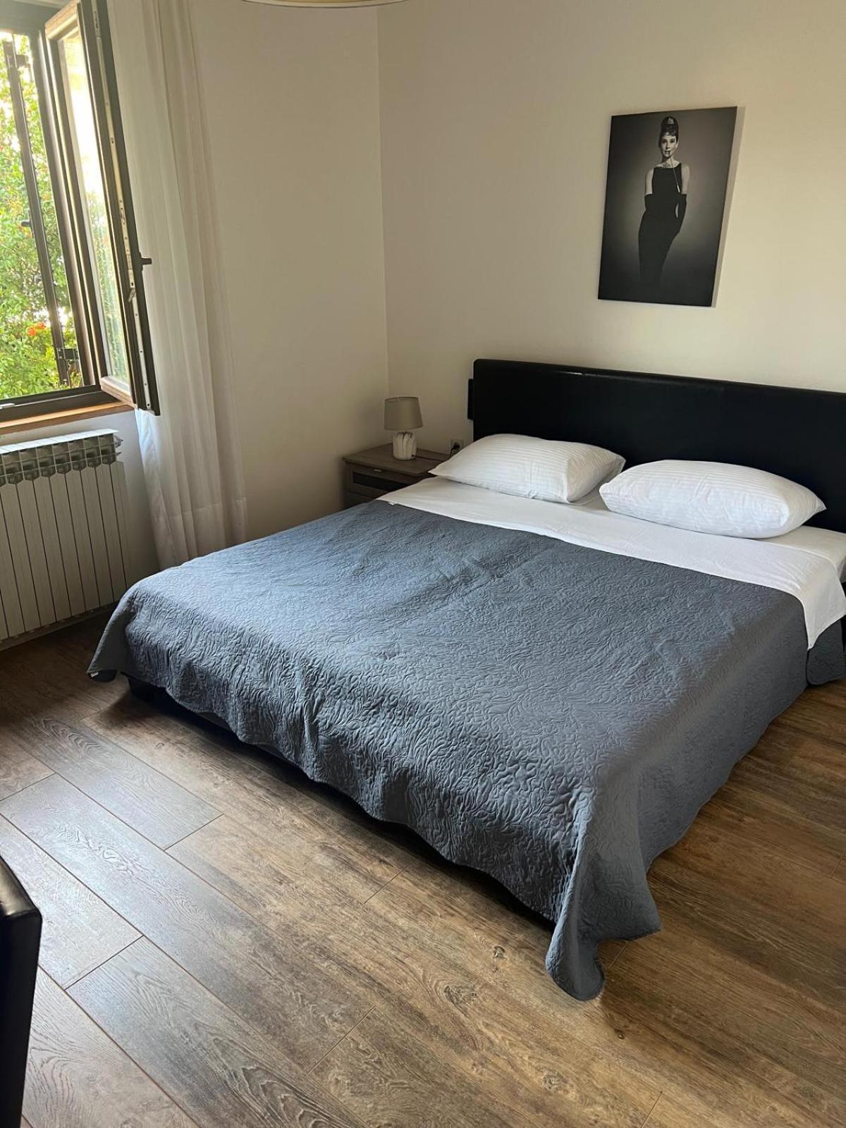 Apartmani Ana Borovac Фунтана Екстер'єр фото