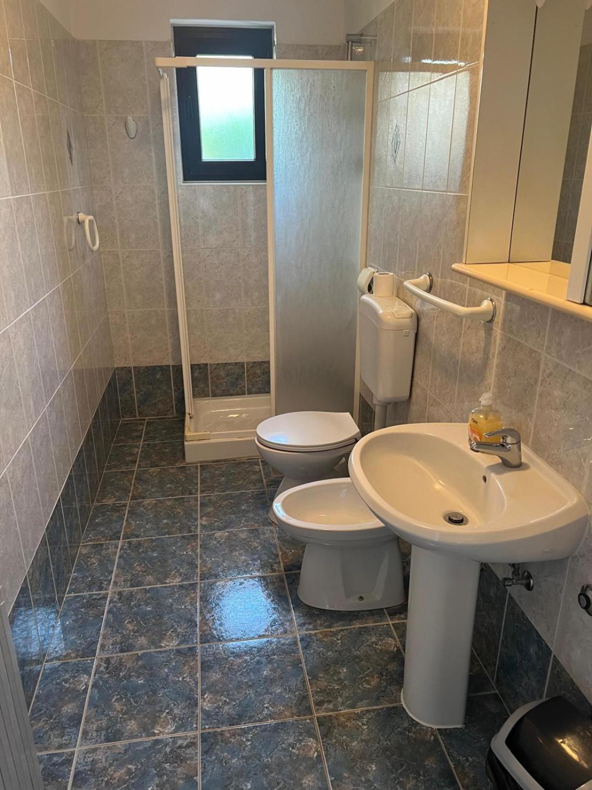 Apartmani Ana Borovac Фунтана Екстер'єр фото